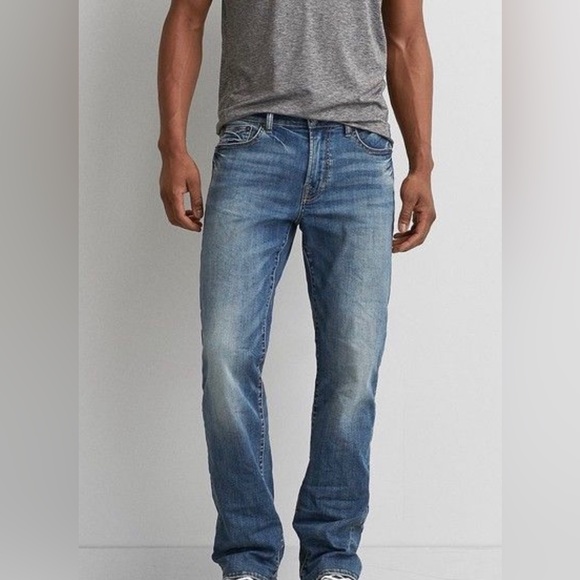 American Eagle Outfitters Other - Men’s American Eagle Relaxed Straight Leg Jean